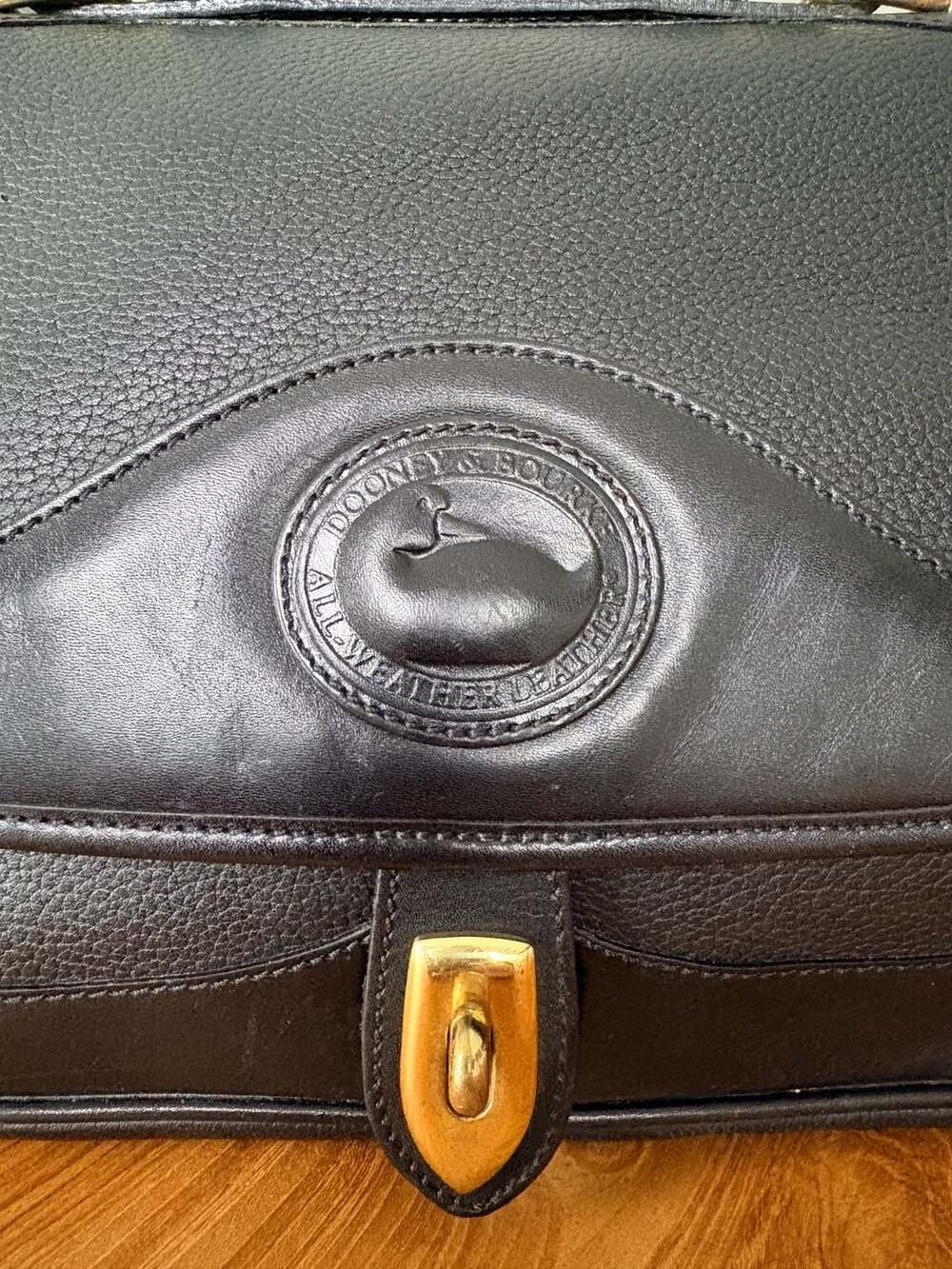 Vintage Dooney & Bourke All Weather Leather Carrier Black Purse - Picture 9 of 13